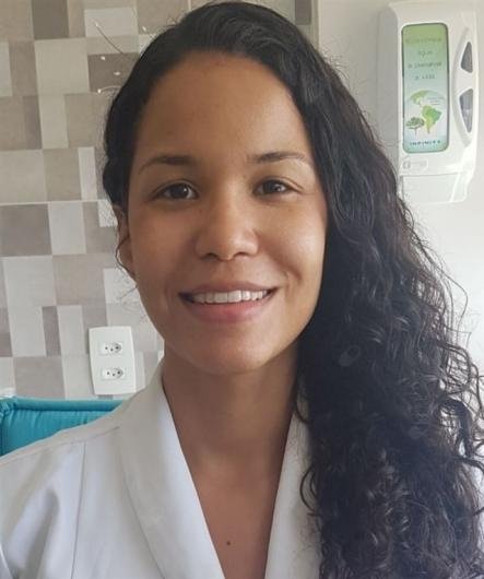 Dra. Bruna Macedo Pinto