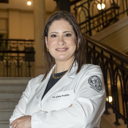 Dra. Juliana Poddis Tavares