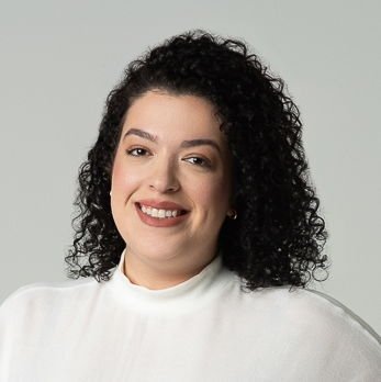 Dra. Fernanda Ribeiro Doudement