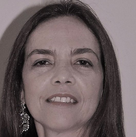 Dra. Karla Graciliano
