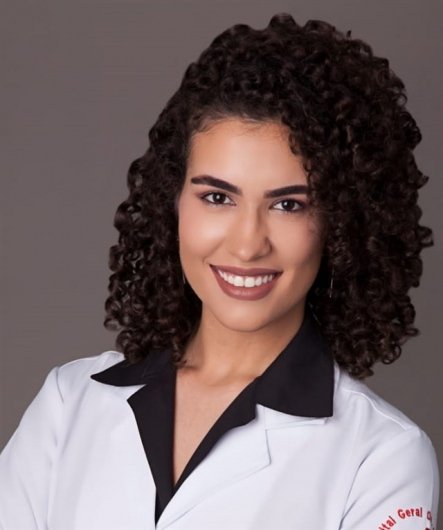 Dra. Samanta Christine Guedes de Medeiros