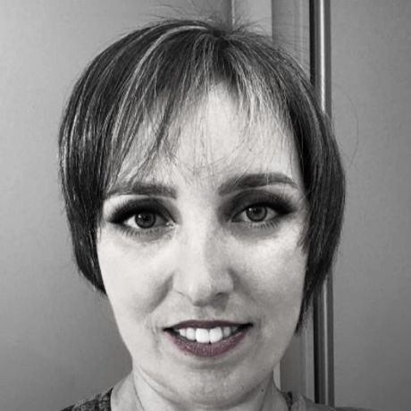Dra. Karina de Falco Martins