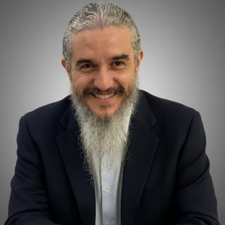Dr. Eduardo Gomes