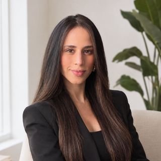 Dra. Débora Páscoa Leal Lima