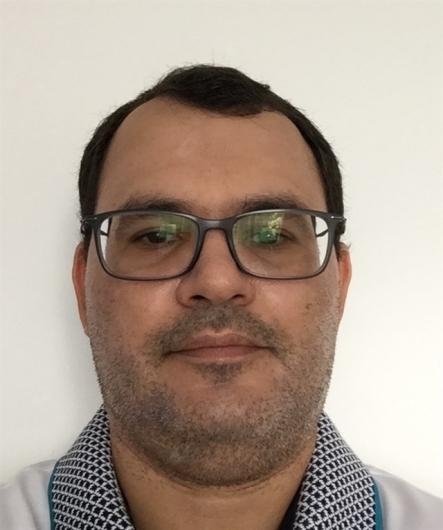 Dr. Leonardo Lence Barbosa