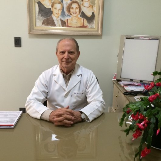 Dr. Armando Gradella