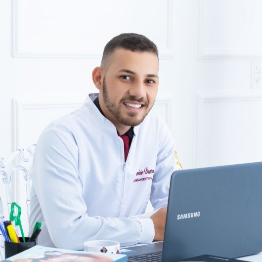 Dr. Maurício Dantas