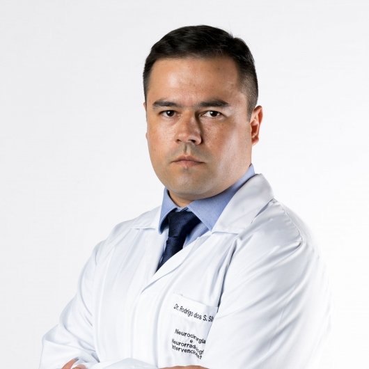 Dr. Rodrigo Dos Santos Silva