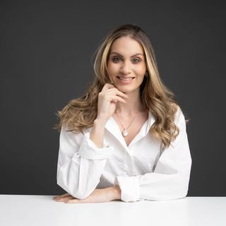 Dra. Bárbara Guedes