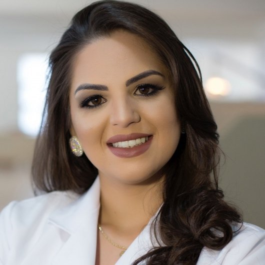 Dra. Suelen Lopes da Silva