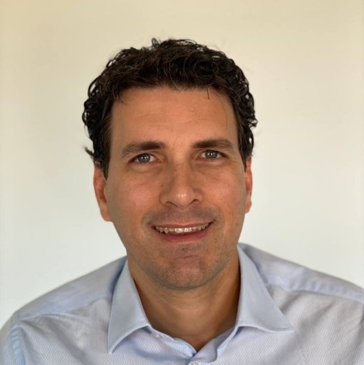 Dr. Marcello Oliveira