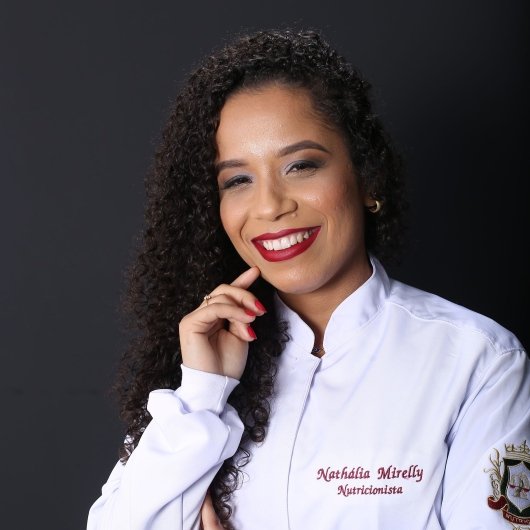 Dra. Nathália Mirelly