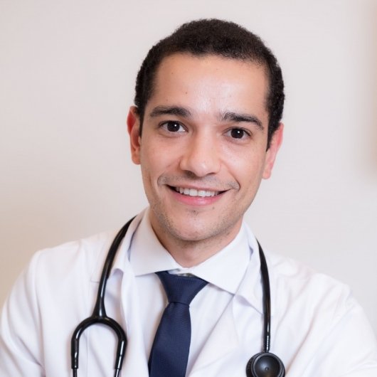 Dr. Renato Barcelos