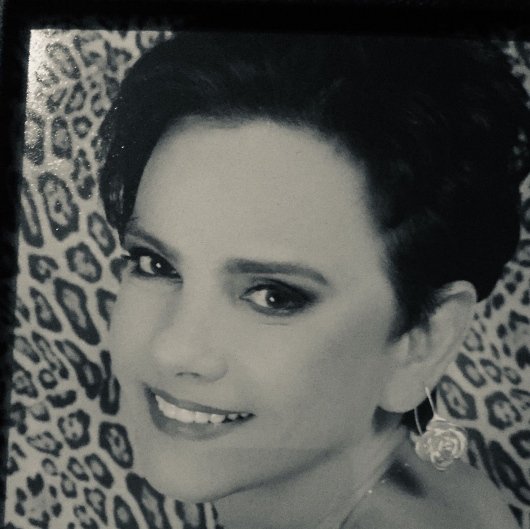 Dra. Mary Lucia Boeing