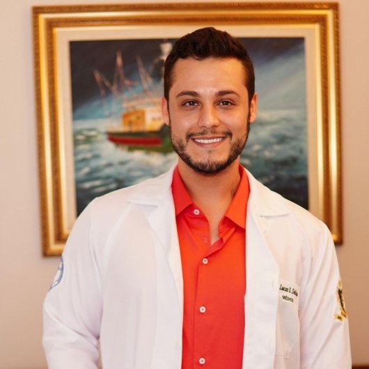 Dr. Lucas Silva Delicato