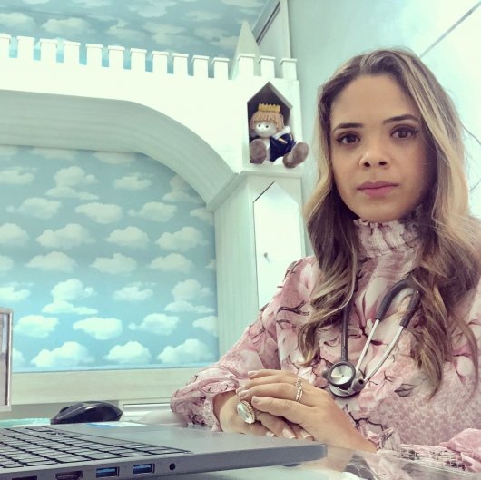Dra. Ingridy Sá