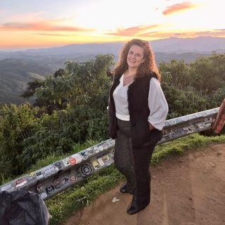 Dra. Joselaine Leite