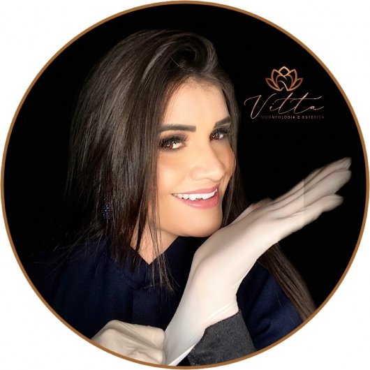 Dra. Renata Tardelli Teles de Oliveira