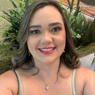 Dra. Laryssa Trindade