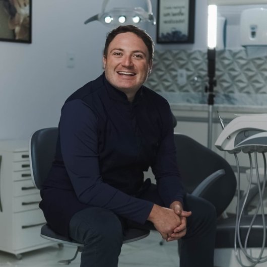 Dr. Thiago Massini