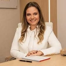 Dra. Bruna Scalon Esberci