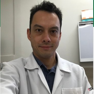 Dr. Daniel Gelesniack Nakamura