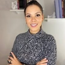 Dra. Natália de Lacerda