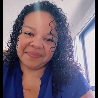 Dra. Sara Nascimento