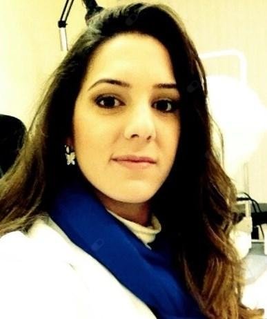 Dra. Aline Rodrigues Fernandes de Oliveira