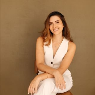 Dra. Mariah Farias