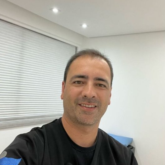 Dr. Newton De Morais