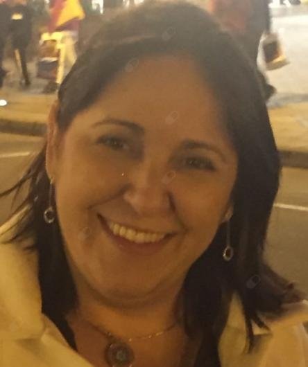Silvia Lima Vallochi