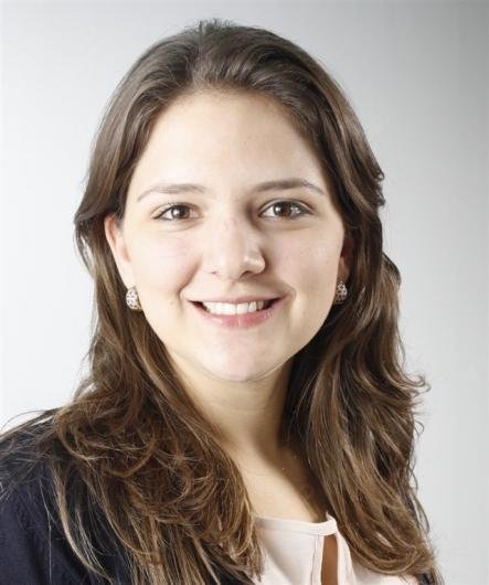 Dra. Nayara Tognon