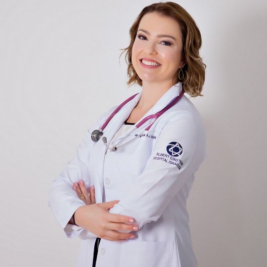Dra. Nathalia Fernandes de Jesus Costa