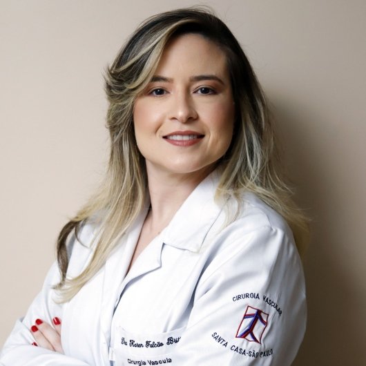 Dra. Karen Falcão