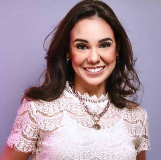 Dra. Luciana Macedo Ferreira Silva