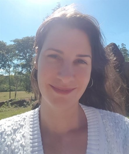 Aline Alves Rezende