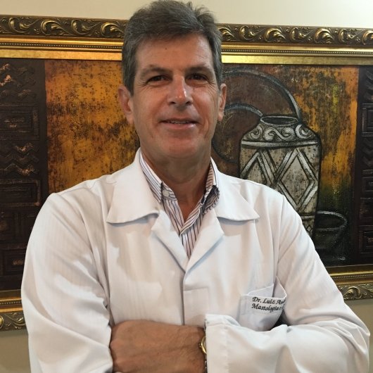 Dr. Luiz Andre de Souza e Mello