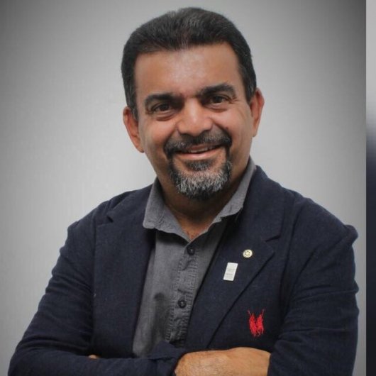 Dr. Jair Soares