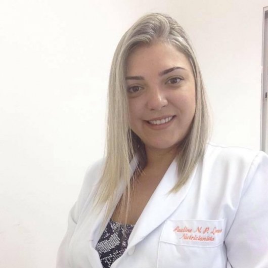 Dra. Pauline Naira Previdelli Lemes