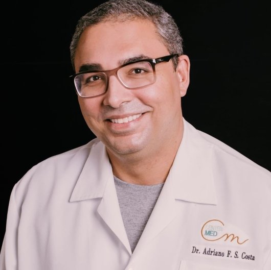 Dr. Adriano Figueiredo Souza Costa