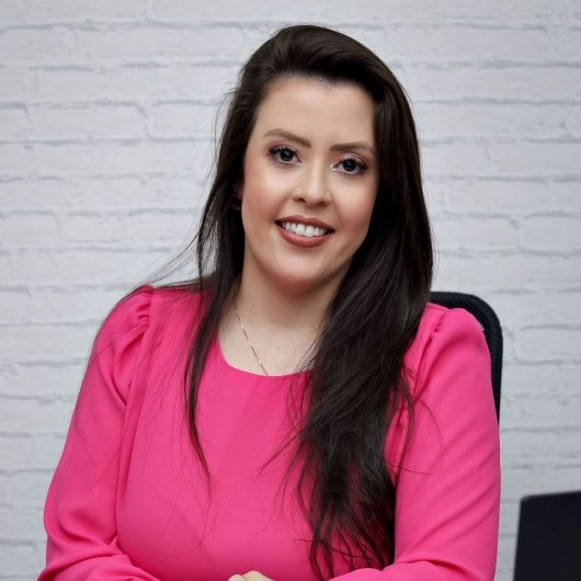 Dra. Tauany Torres