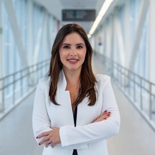 Dra. Karen Vincenzi