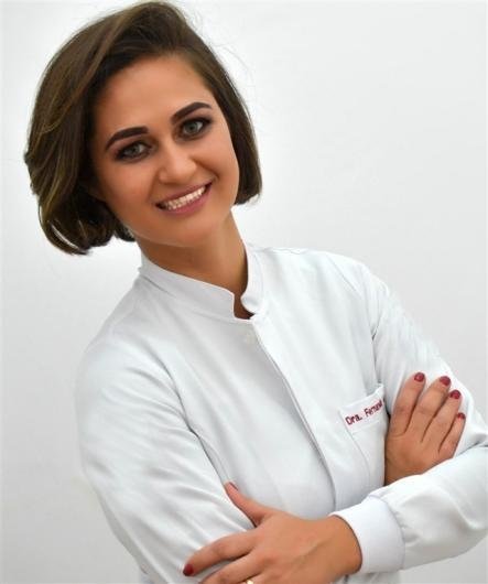 Dra. Fernanda Mathias Cabral