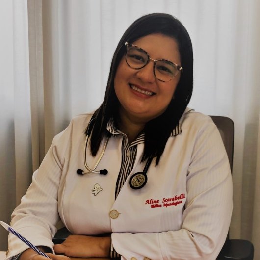 Dra. Aline Scarabelli