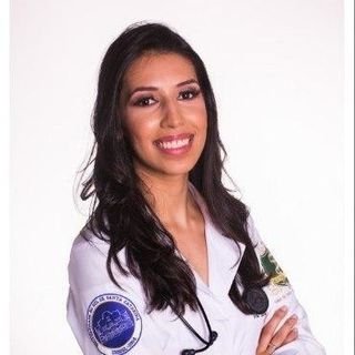Dra. Mariana Costa Borges