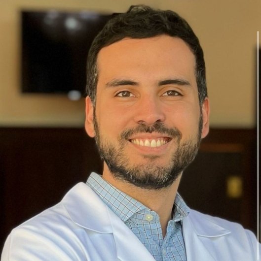 Dr. Bruno Zampaulo