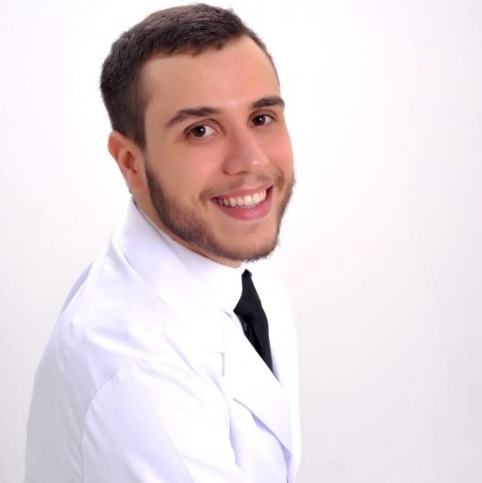 Dr. Lennon Assunção