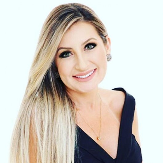 Dra. Taiana Aparecida Jose