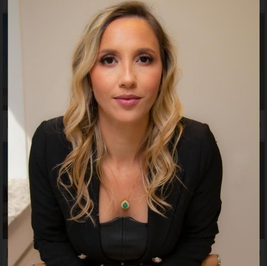 Dra. Cristiane Alves da Silva